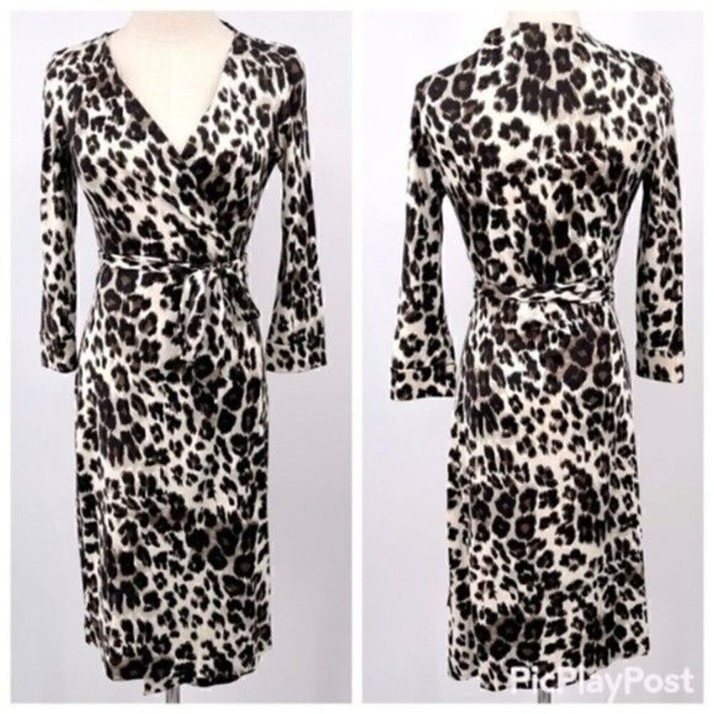 Diane Von Furstenberg classic wrapdress sz 4 BoxI cheetah print 3/4 sleeves